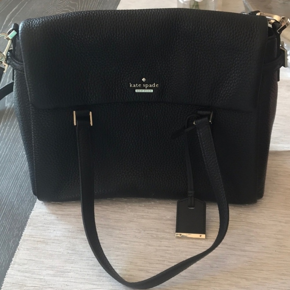SOLD ON MER!!! KATE SPADE (AUTHENTIC) HAND BAG